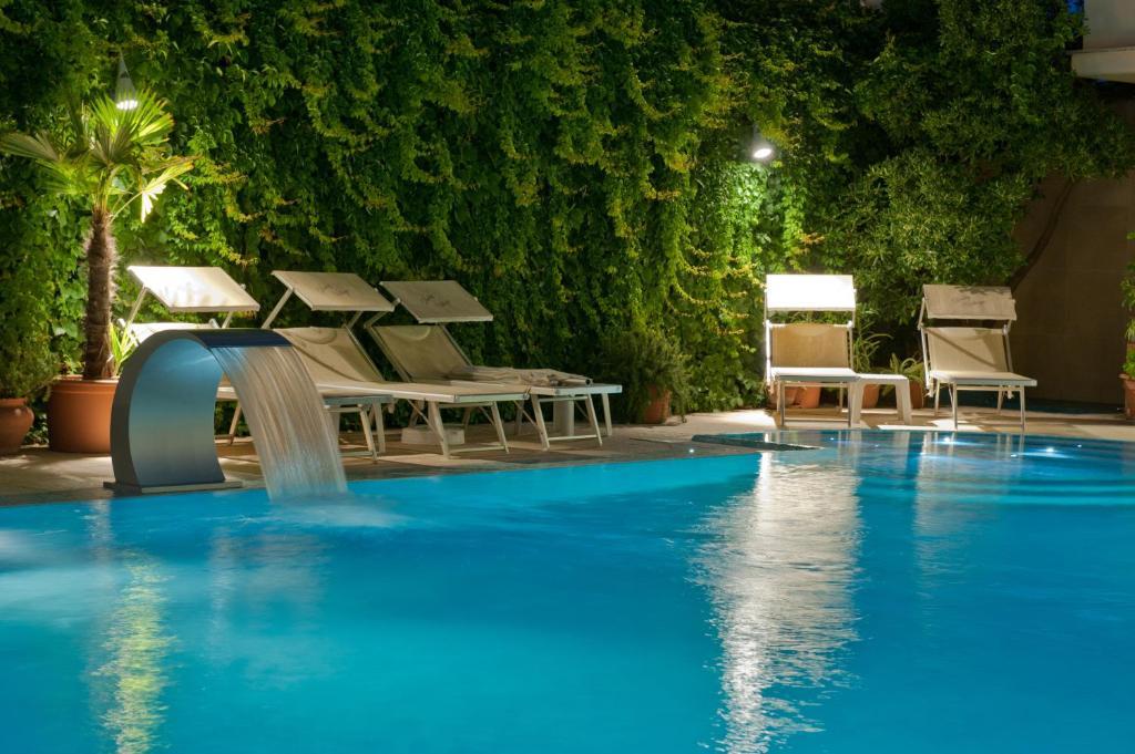 Hotel Derby Exclusive Морской Милан Экстерьер фото